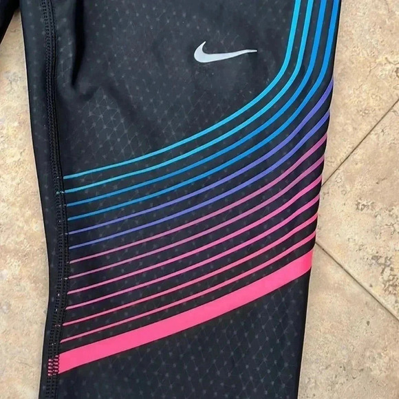Nike Power Speed Running Capri Tight - Rainbow - Picture 2 of 7